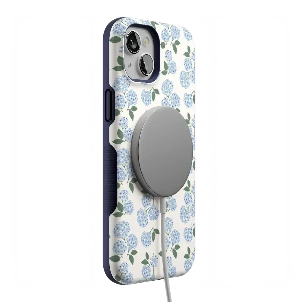 Nantucket Cottage | Blue Hydrangea Case