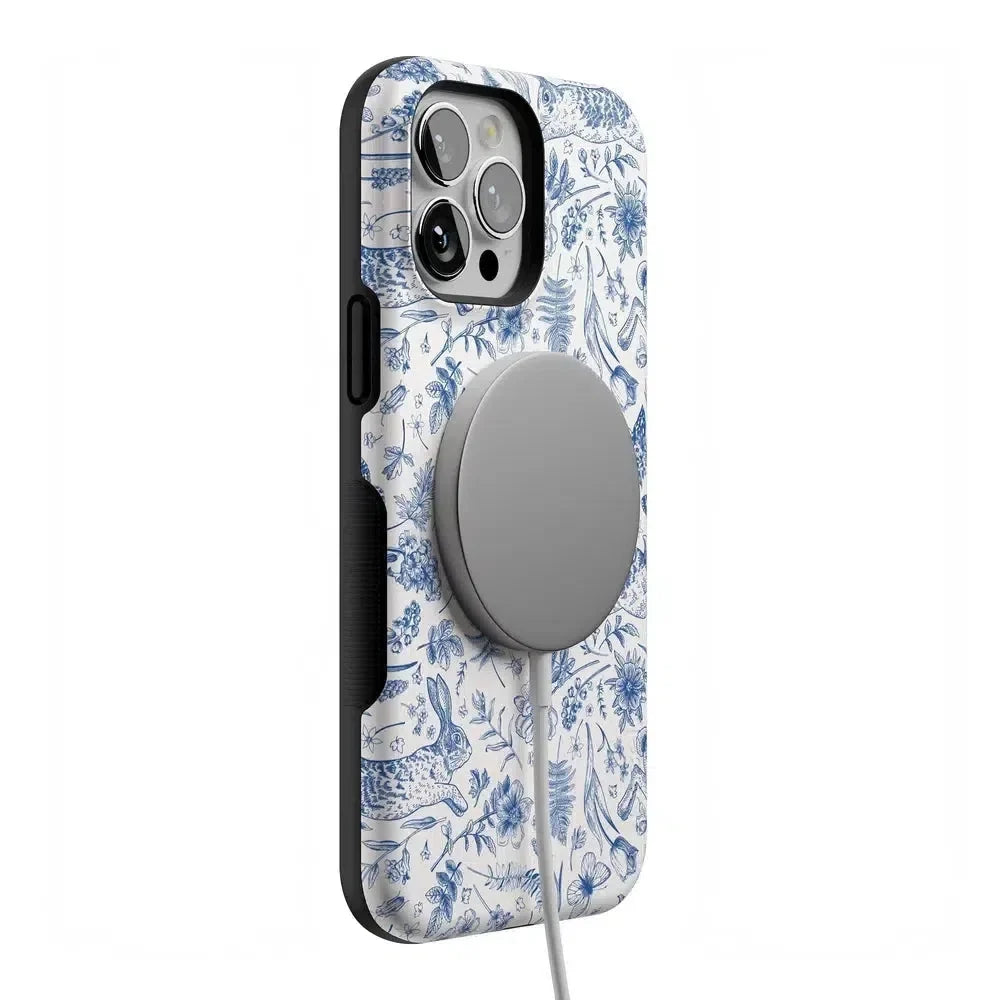 Hop & Bloom | Bunny Toile Case