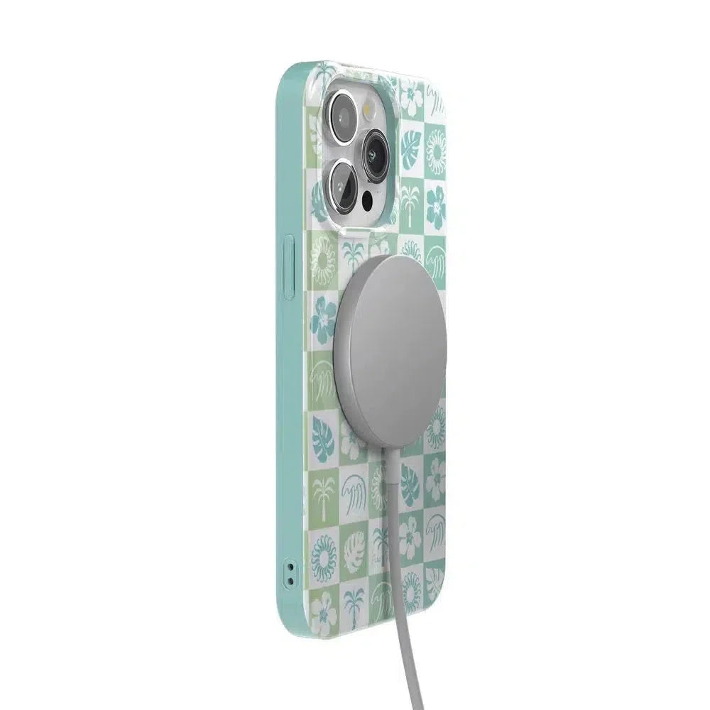 Coastal Checkers | Pura Vida Case