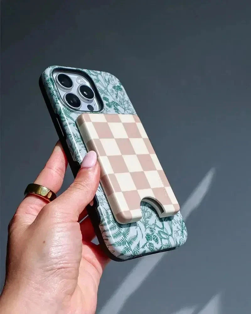 Fit Check | Neutral Checkerboard MagWallet